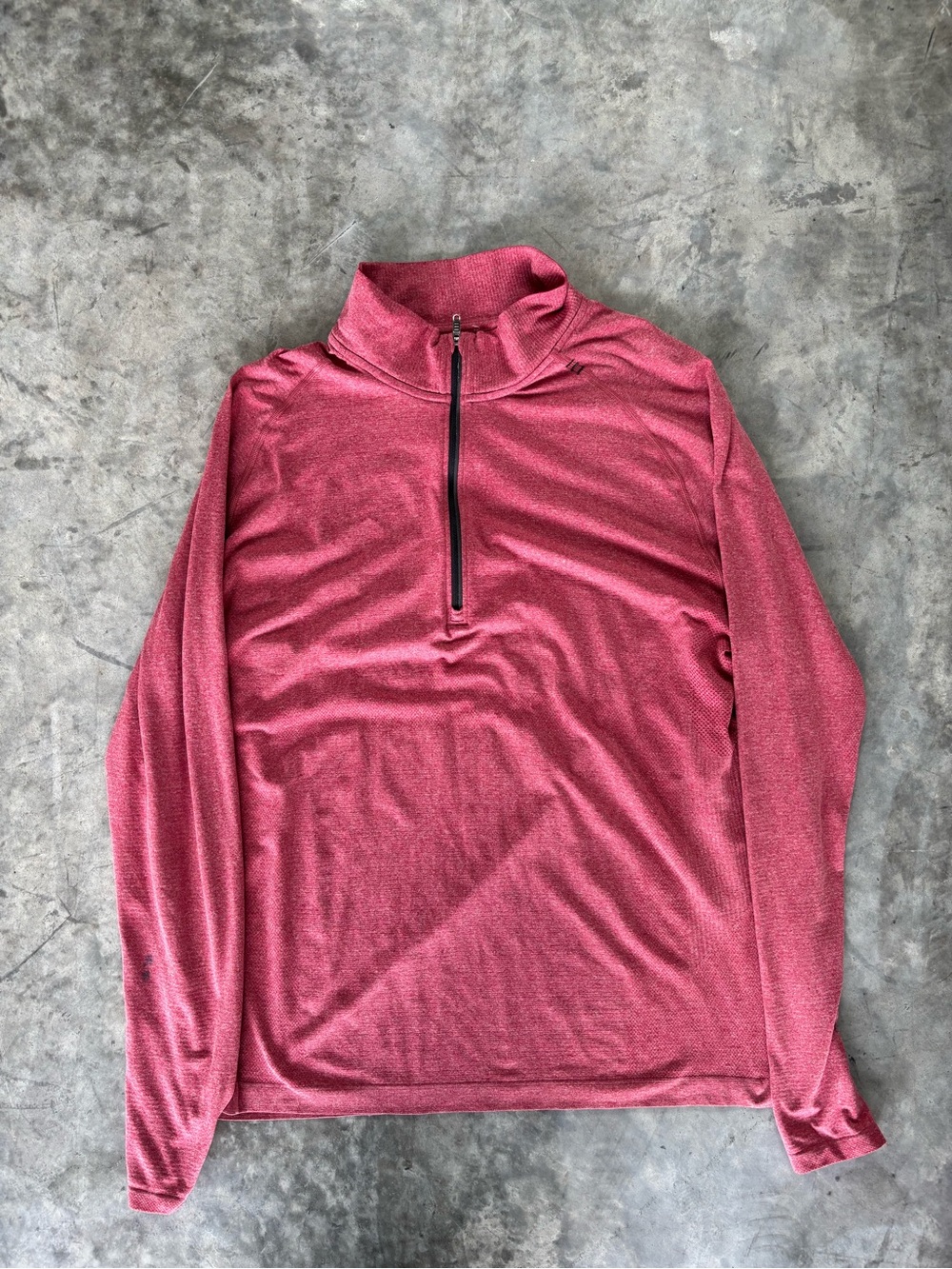 Women’s Lululemon pink quarter‎ zip